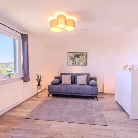 Holiday home Rhein-lodge