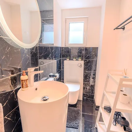 Rhein-lodge Holiday home Urbar (Mayen-Koblenz)