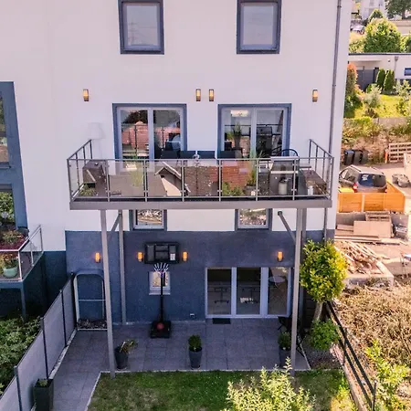 Holiday home Rhein-lodge